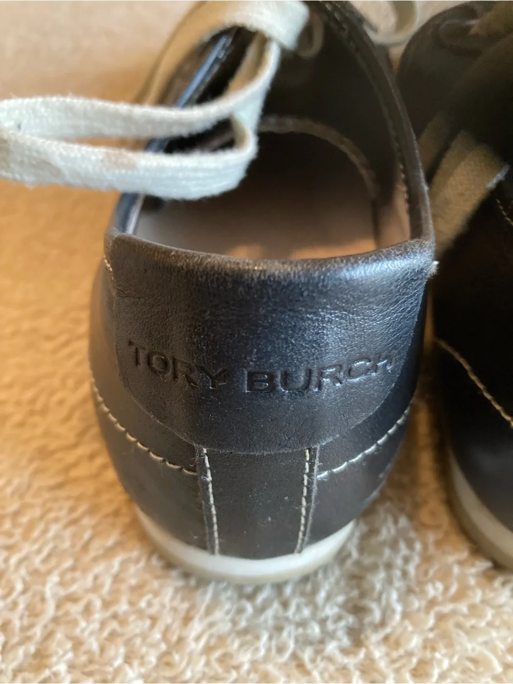 Tory Burch Murphey Navy Blue Leather Low-Top Sneakers with Cream Laces